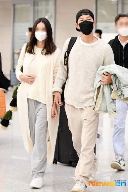 song joong ki yeu ban gai nguoi anh sau khi ly hon song hye kyo hinh 3