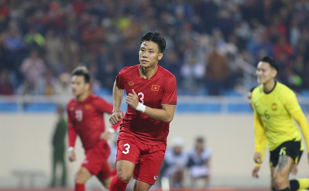 danh bai malaysia 3 0 doi tuyen viet nam vuon len dan dau bang b aff cup 2022 hinh 10