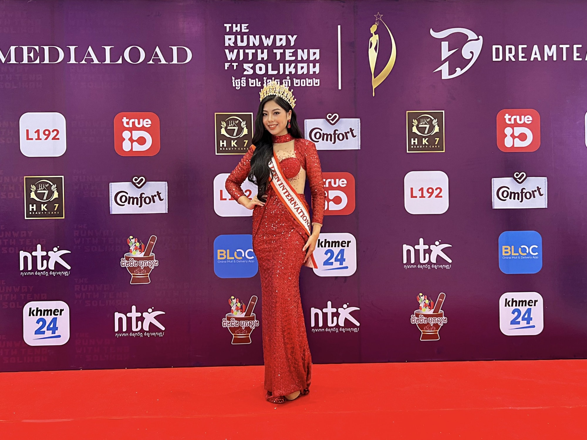 ngo ngoc gia han rang ro ngoi ghe giam khao miss teen international cambodia 2022 hinh 3