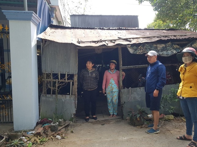 quan khu 9 ho tro mot can nha cho gia dinh be trai bi roi xuong tru be tong o dong thap hinh 2