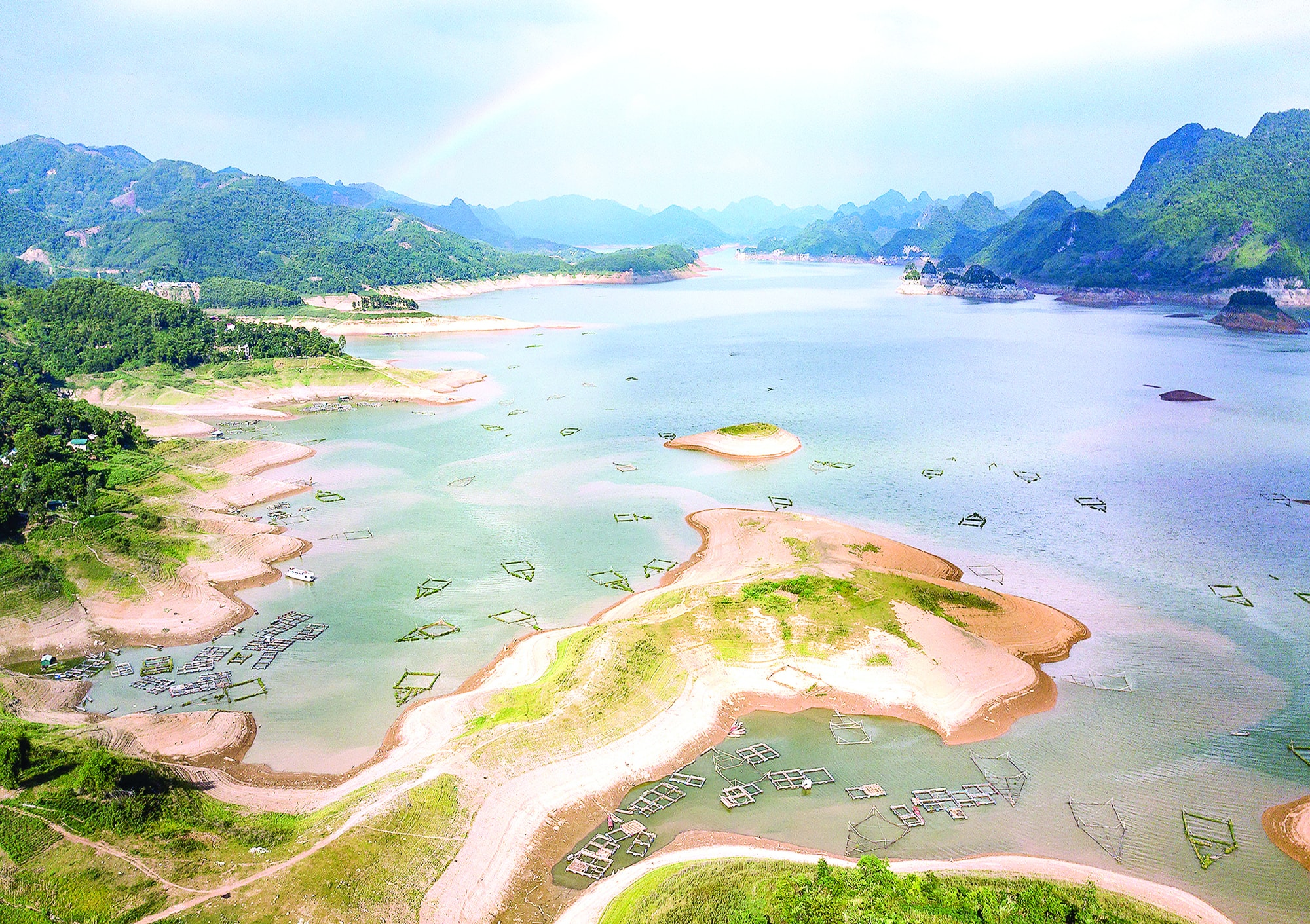 nhung buc anh la cau noi cho nhung gia tri nhan van duoc lan toa hinh 2