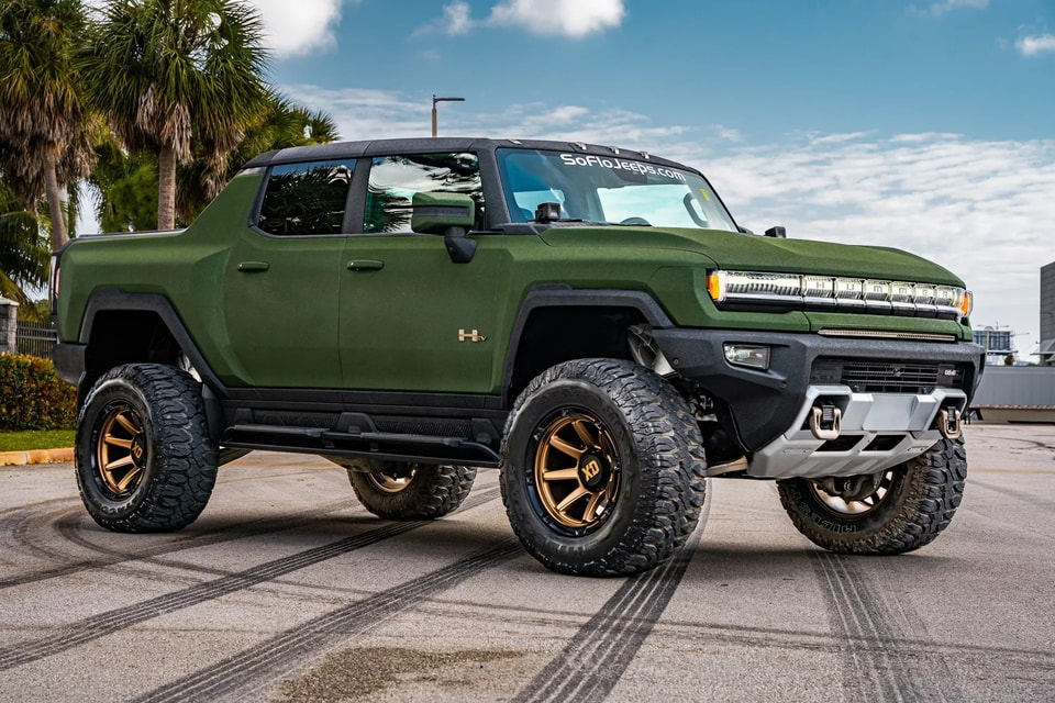 gmc hummer ev do than vo bang chat lieu dac biet hinh 11