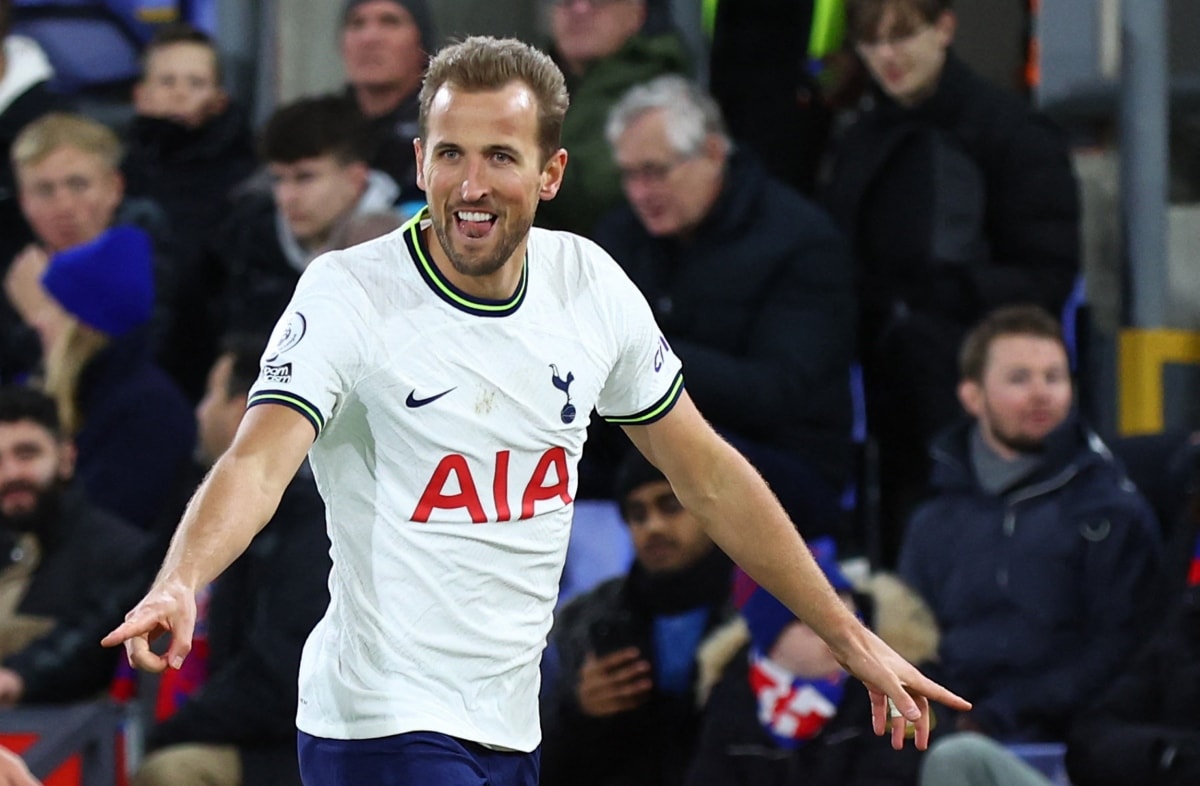 kane lap cu dup tottenham bat ngo thang dam crystal palace hinh 2