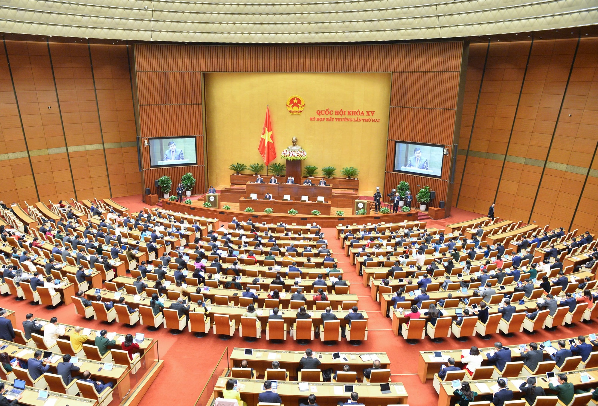 lua chon dia ban co dieu kien thuan loi nhat de hinh thanh cac vung dong luc quoc gia hinh 3
