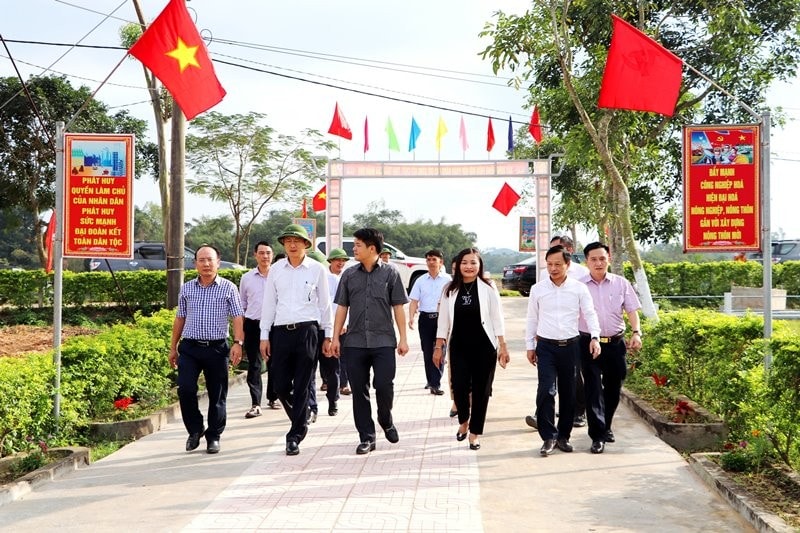 ha tinh dien hinh ve xay dung ntm cua ca nuoc hinh 1
