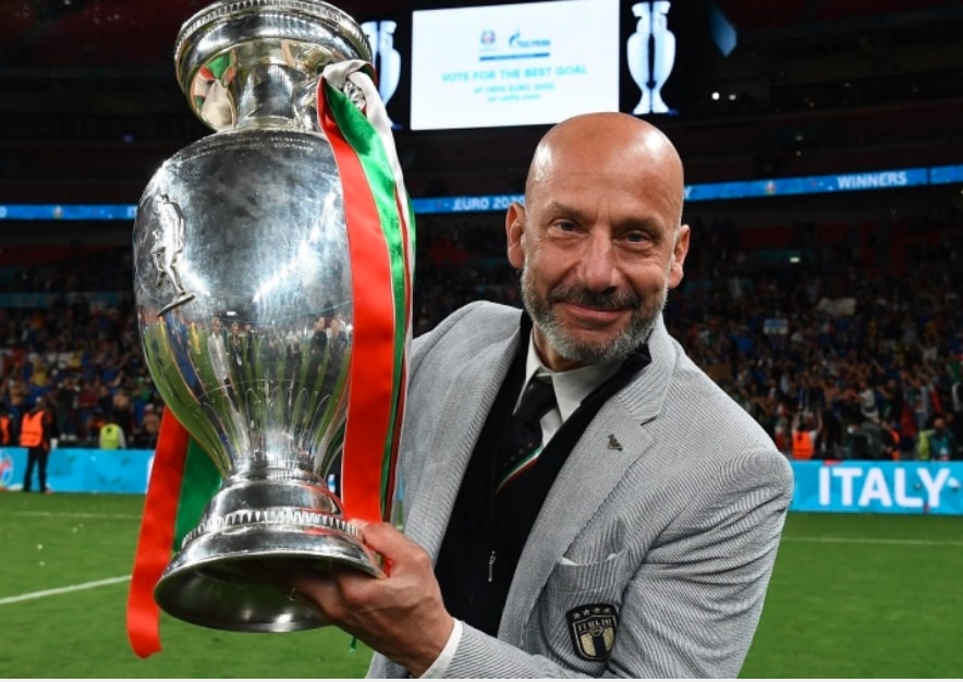 huyen thoai bong da gianluca vialli qua doi hinh 2