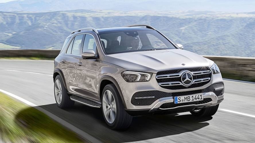 mercedes trieu hoi hon 300000 xe do rui ro chet may hinh 1