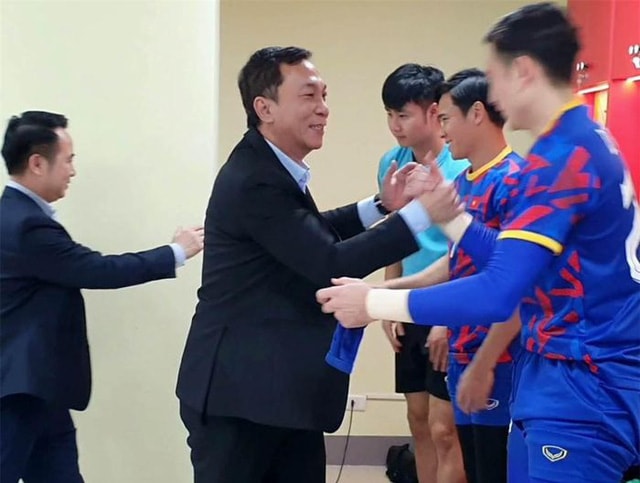 vao chung ket aff cup 2022 doi tuyen viet nam nhan thuong cuc khung hinh 2