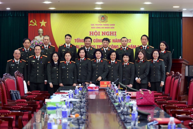 bao cong an nhan dan tap trung dau tu day manh phat trien bao dien tu hinh 2
