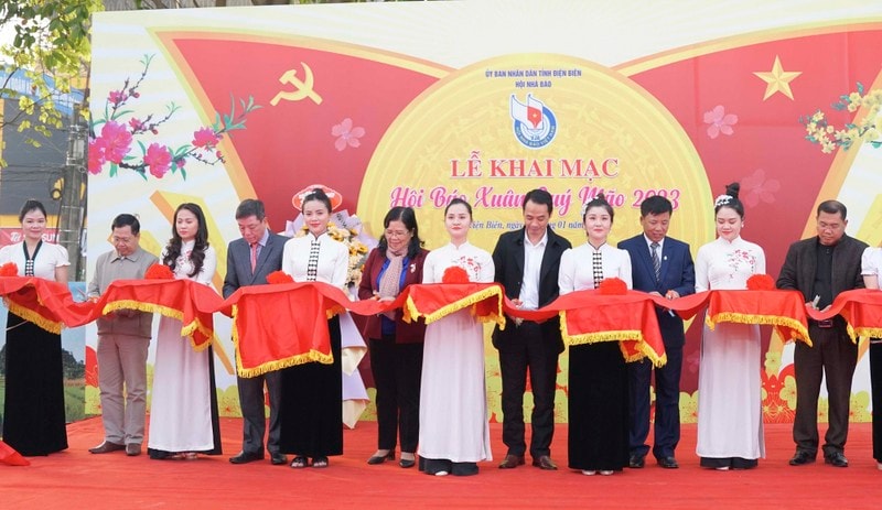 dien bien khai mac hoi bao xuan quy mao 2023 hinh 1