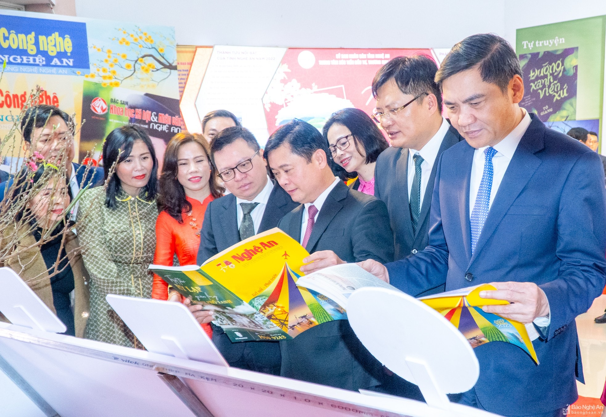 khai mac hoi bao xuan tinh nghe an nam 2023 hinh 4