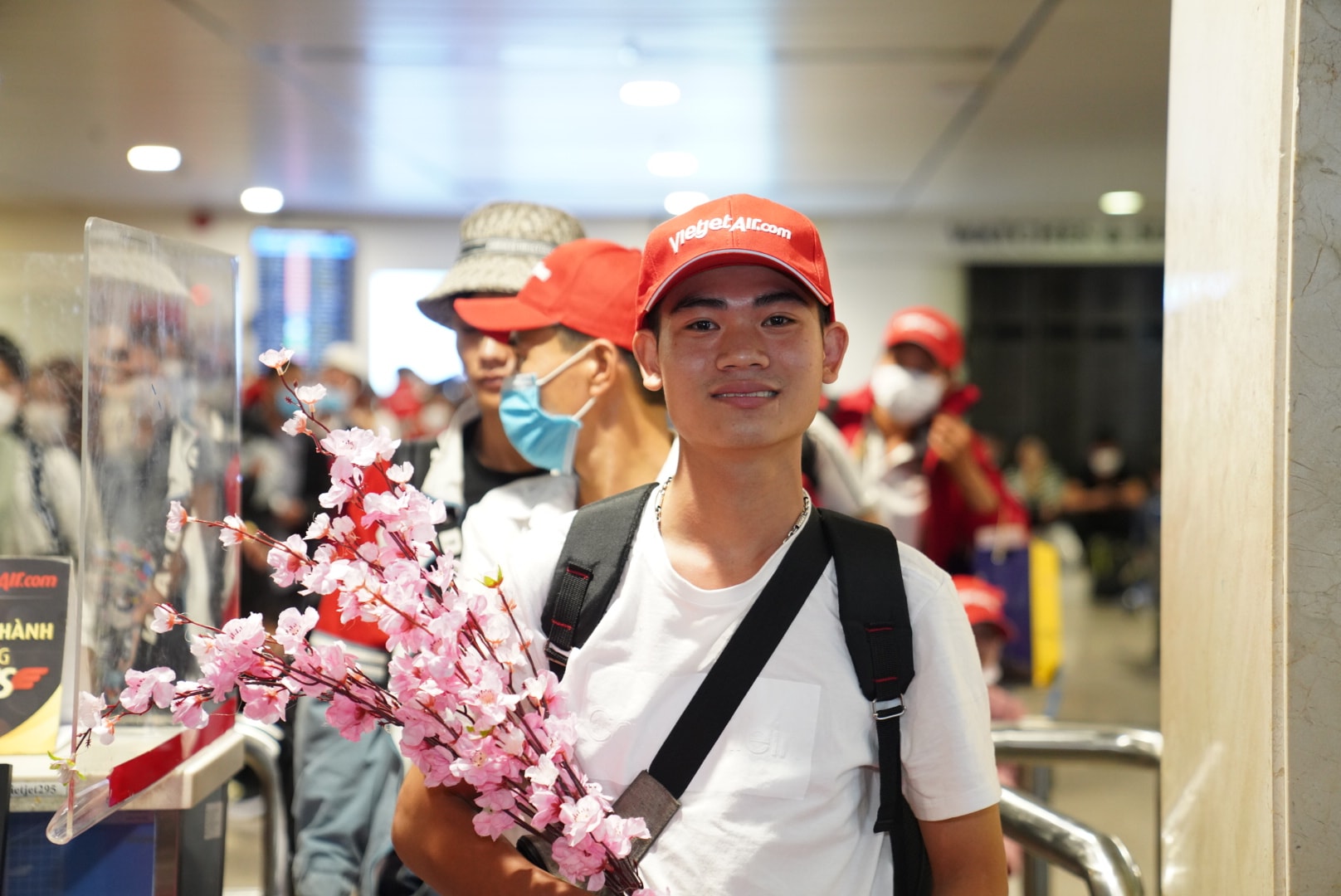 hanh trinh day cam xuc cua nhung chuyen bay yeu thuong mua tet 2023 hinh 4