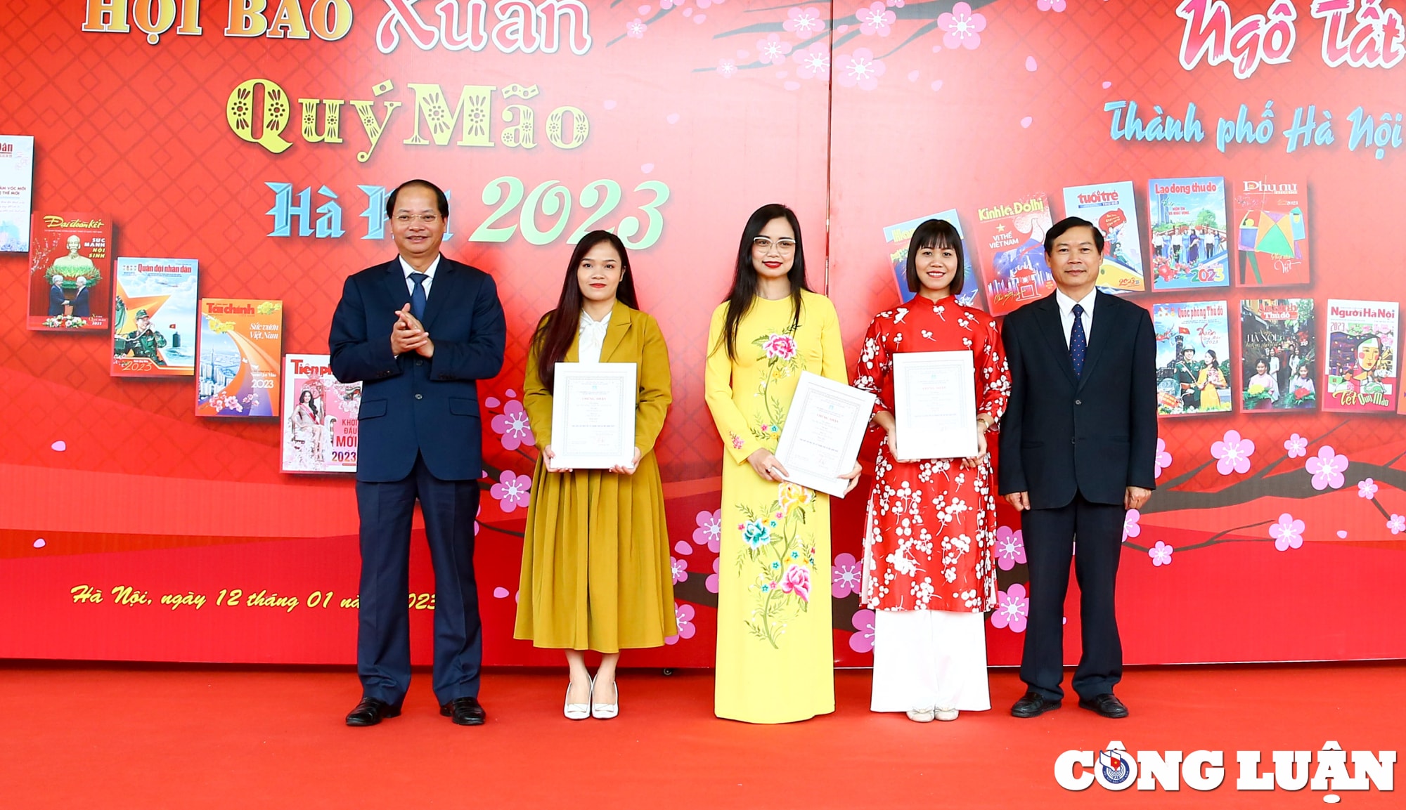 khai mac hoi bao xuan quy mao ha noi 2023 mon an tinh than khong the thieu hinh 4