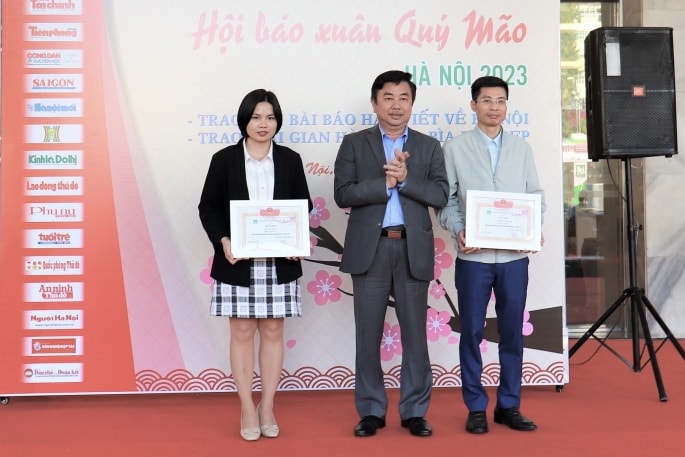 gui tang cac chien si bo doi bien phong cac an pham bao xuan bao tet quy mao hinh 3