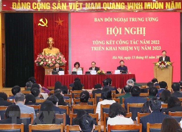 cong tac doi ngoai cu the hoa thanh cac de an chuong trinh ke hoach phu hop voi thuc te hinh 2