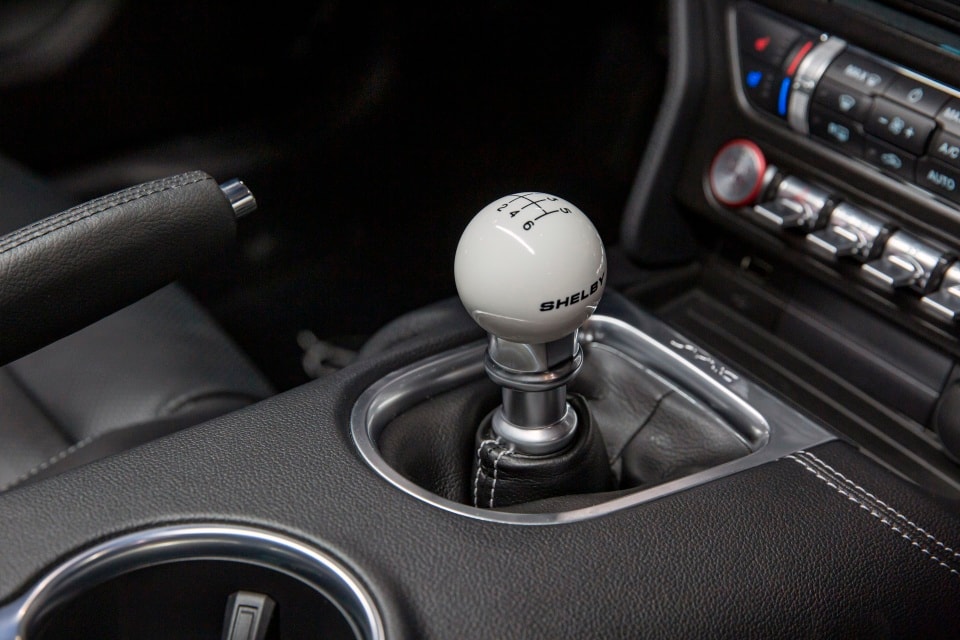 phien ban dac biet cua ford mustang chi duoc san xuat 100 chiec hinh 13