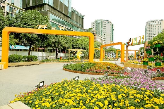 tp ho chi minh kiem tra cong tac chuan bi cho le khai mac don khach du xuan hinh 2