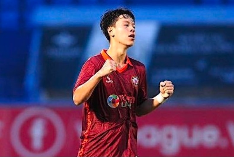 cau lac bo binh dinh ky hop dong voi cau thu viet kieu viktor le hinh 2