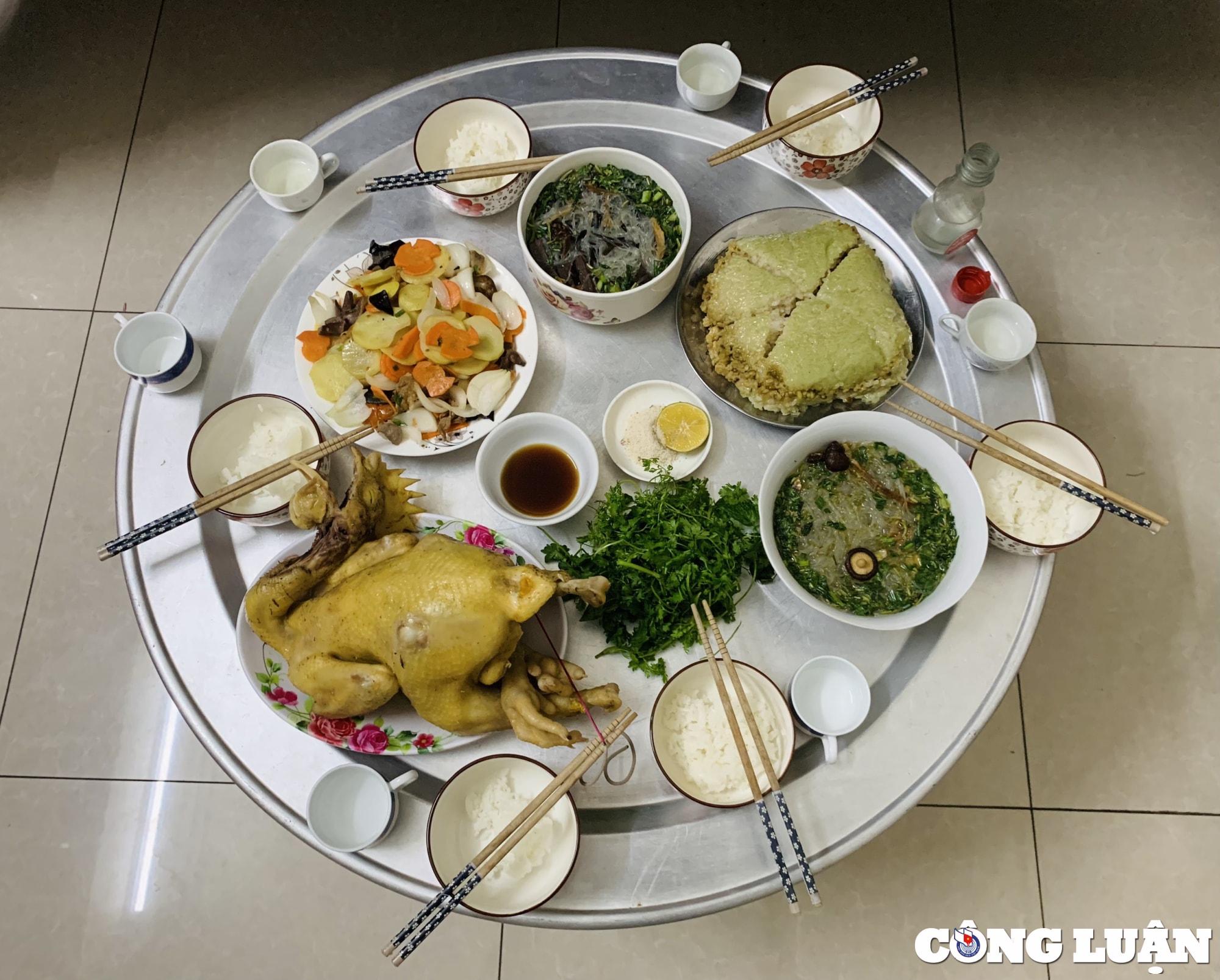 mam co cung tat nien vao cuoi nam cua nguoi viet nam mang y nghia gi hinh 2