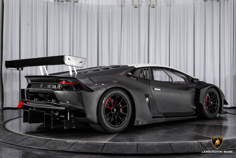 chiec lamborghini hang hiem duoc rao ban hinh 2