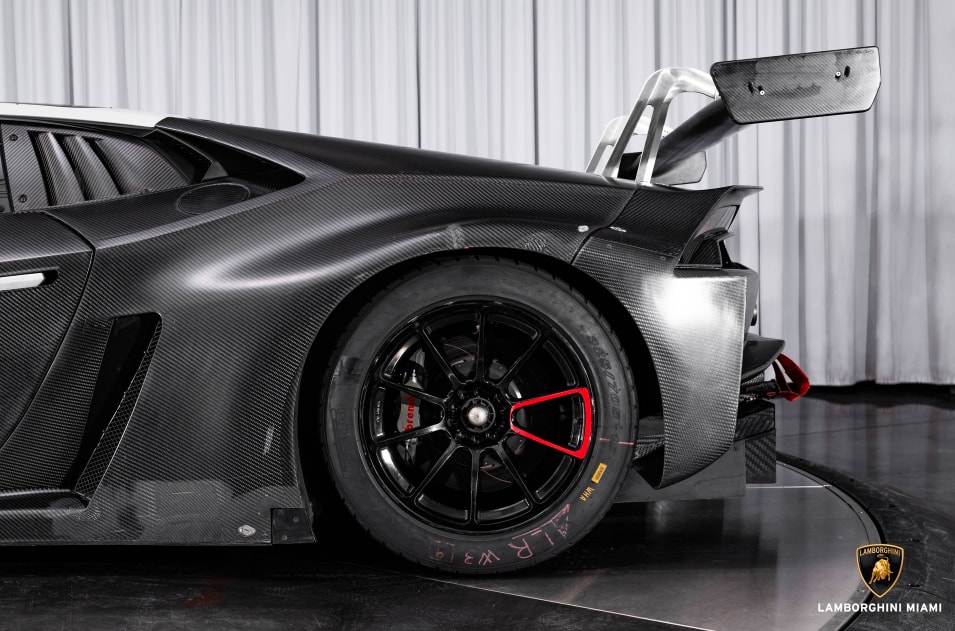 chiec lamborghini hang hiem duoc rao ban hinh 5