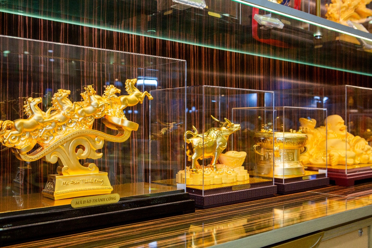 nhieu san pham vang doji hut khach tai le hoi vang gold festival 2023 hinh 4