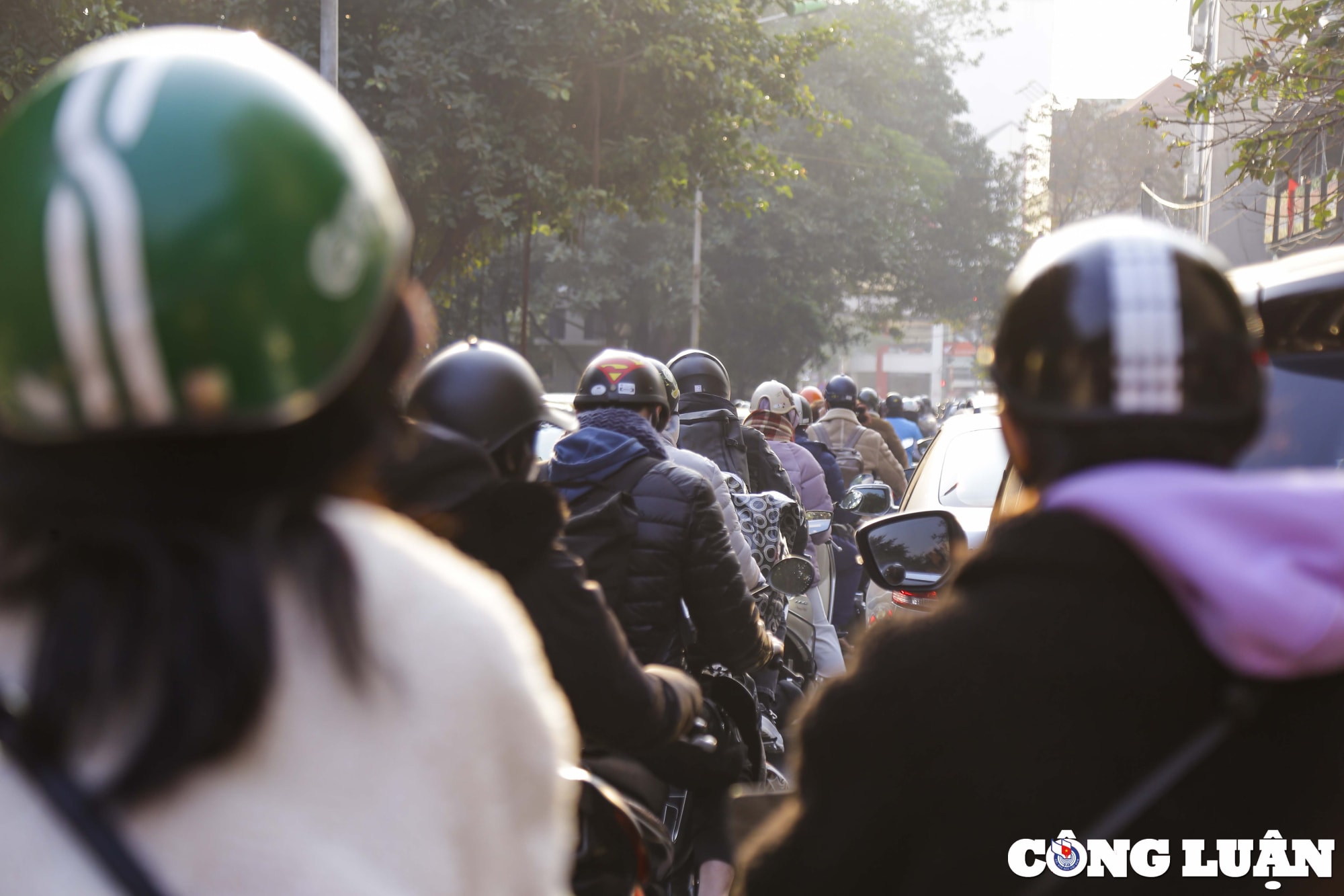 ha noi sau ky nghi tet duong pho lai un tac gio cao diem hinh 6