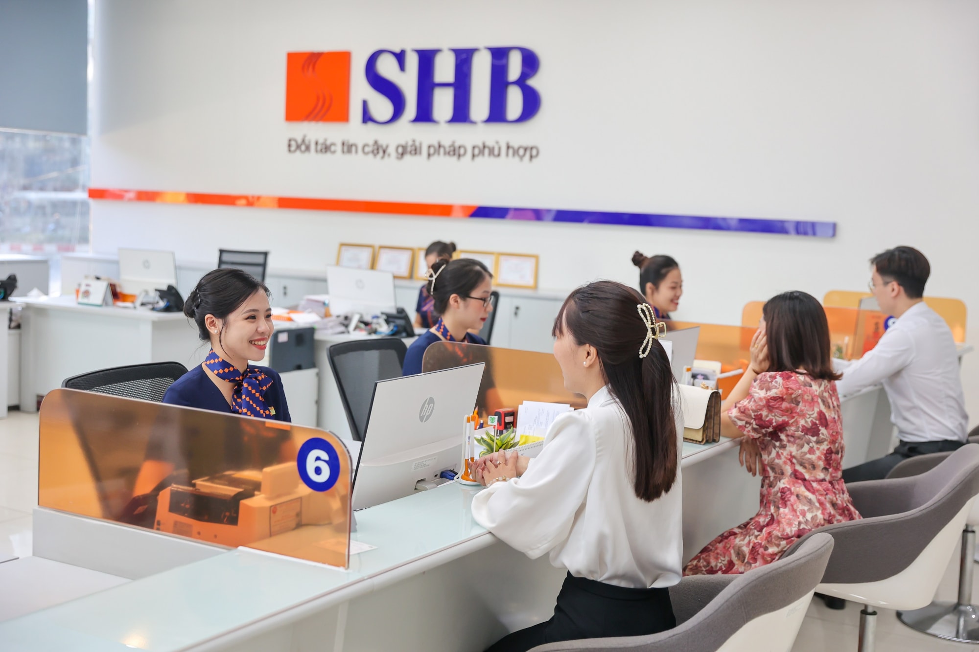 shb tang truong ben vung va chuyen minh manh me trong nam 2022 hinh 1