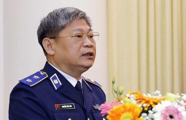 cuu trung tuong tu lenh canh sat bien va 4 sy quan cap tuong tham o 50 ty dong hinh 1