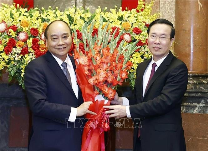 nguyen chu tich nuoc nguyen xuan phuc ban giao cong tac hinh 1