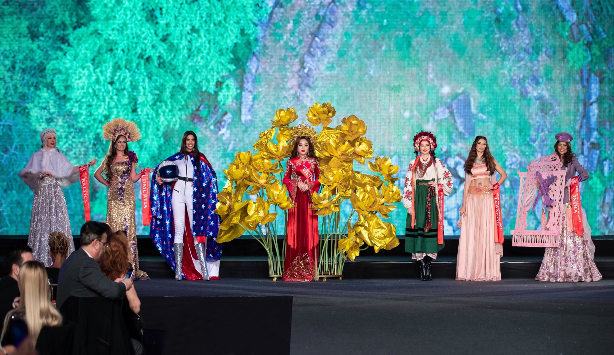hoang thanh nga doat giai a hau 1 mrs universe 2022 tai sofia hinh 9
