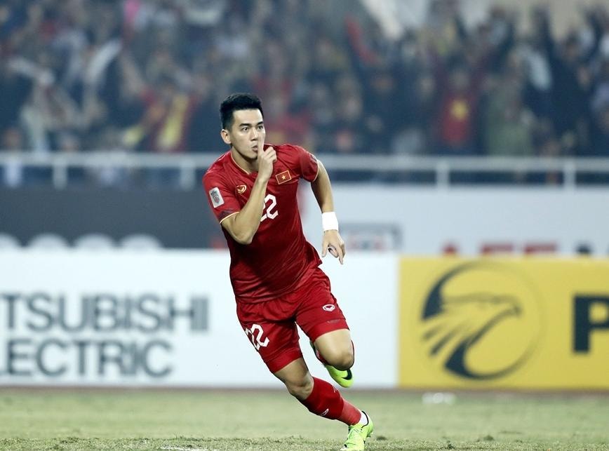 nguyen tien linh xep vi tri thu 29 o giai qua bong vang chau a 2022 hinh 1