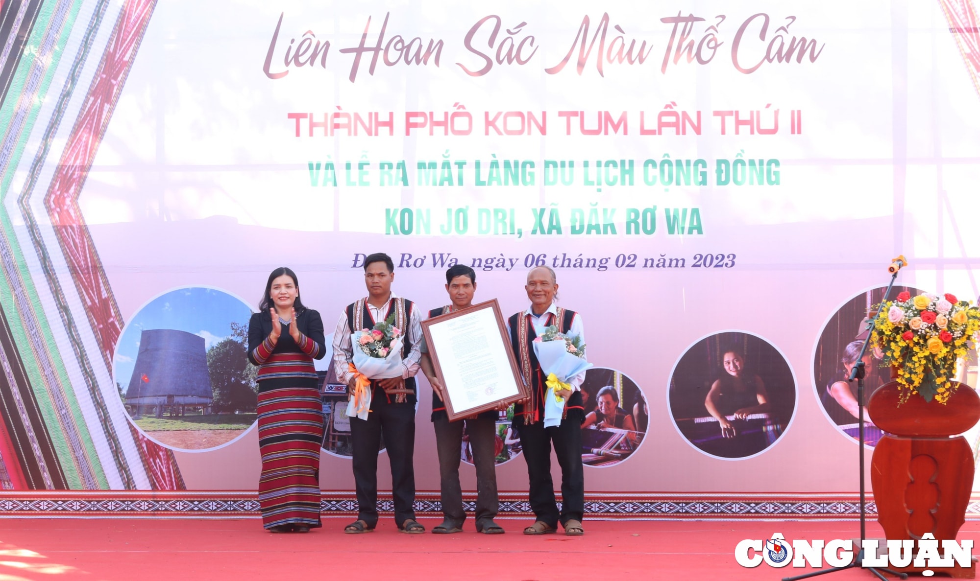 kon tum to chuc le hoi sac mau tho cam va ra mat lang du lich cong dong kon jo dri hinh 4