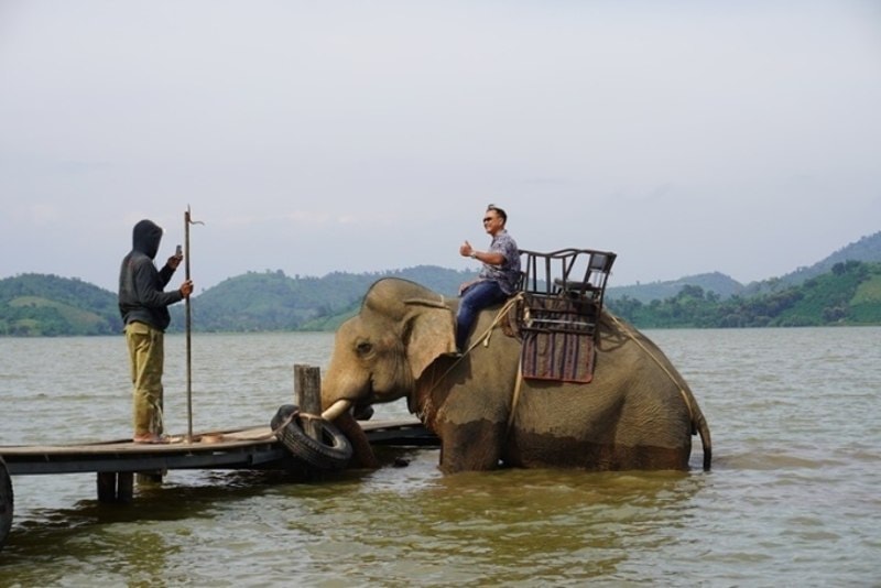 dak lak dung khai thac dich vu cuoi voi hinh 4