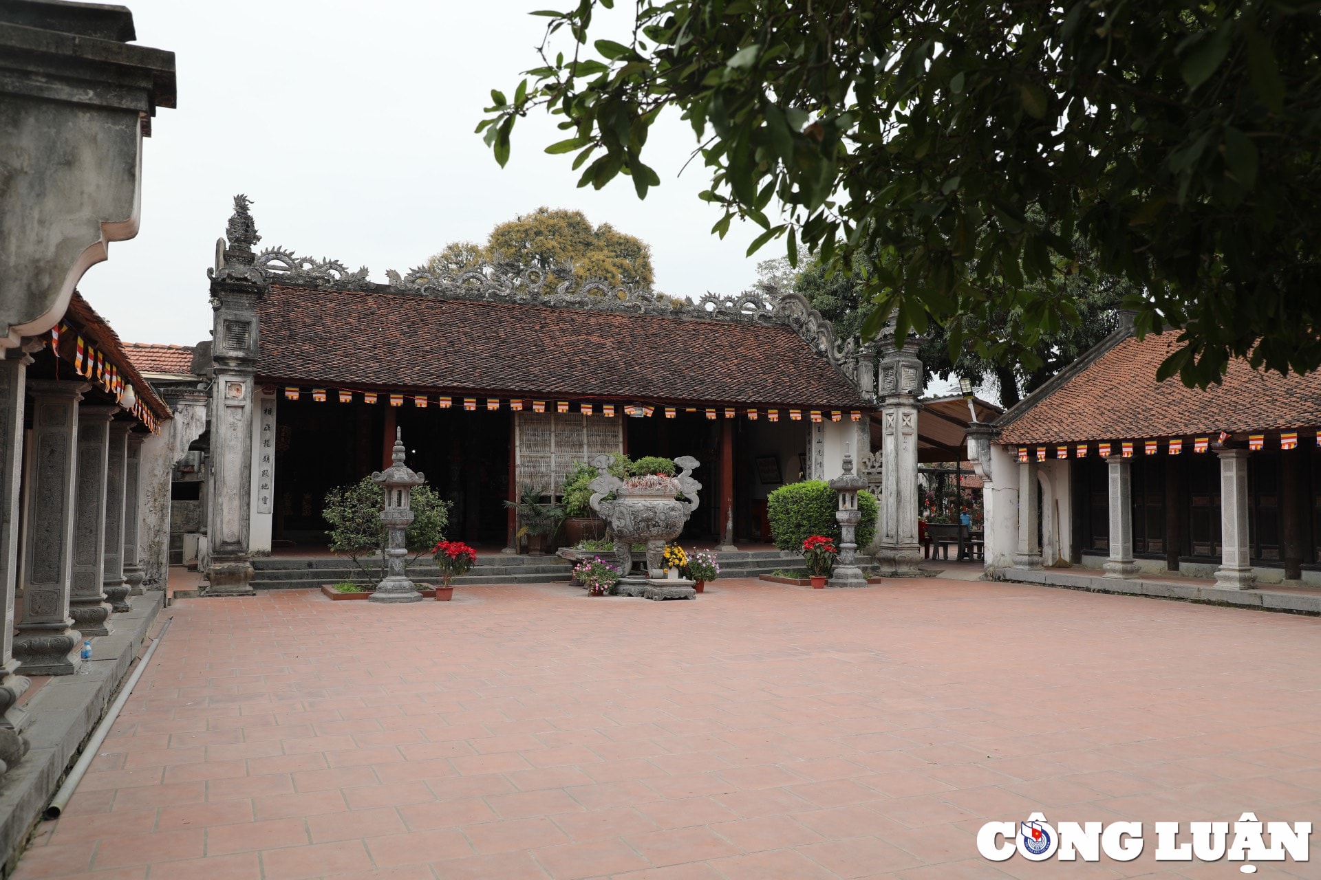chua ba danh  ngoi chua hon 300 nam vang danh lich su bao son tu hinh 16