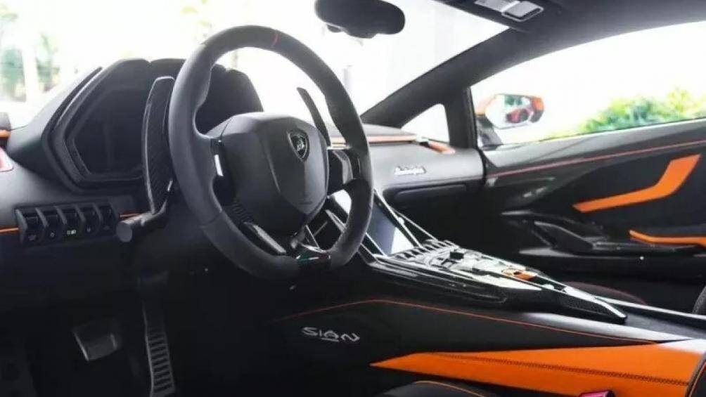 lamborghini sian duoc chao ban gia 33 trieu usd hinh 5