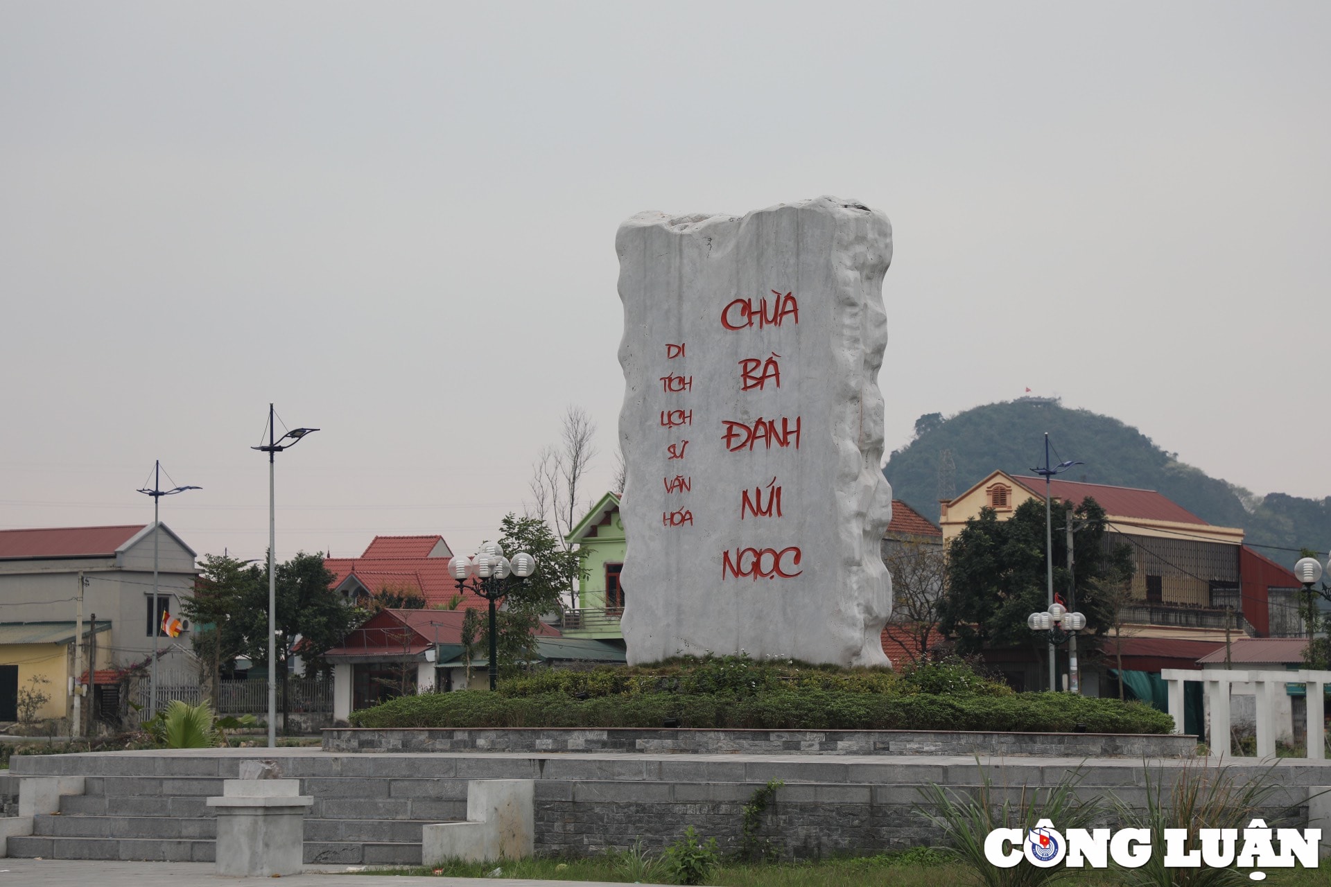 chua ba danh ngoi chua hon 300 nam vang danh lich su bao son tu hinh 1