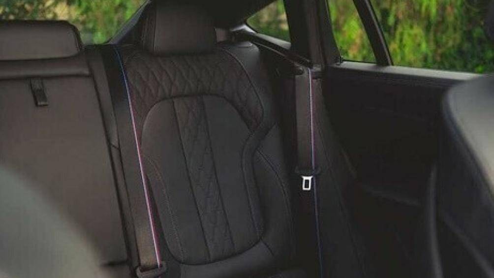 bmw x6 trinh lang phien ban nang cap moi hinh 12