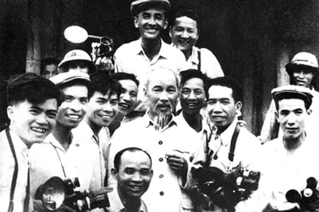 bai 3 dan toc khoa hoc dai chung phuong cham cua nen van hoa moi hinh 1