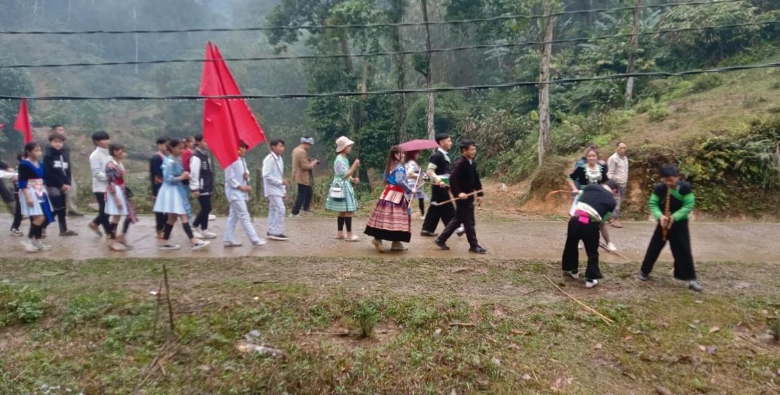 na hau van yen  yen bai net rieng trong phat trien du lich hinh 2