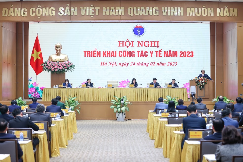 thu tuong pham minh chinh khong de tiep dien tinh trang nguoi benh phai mua thuoc ngoai benh vien hinh 3