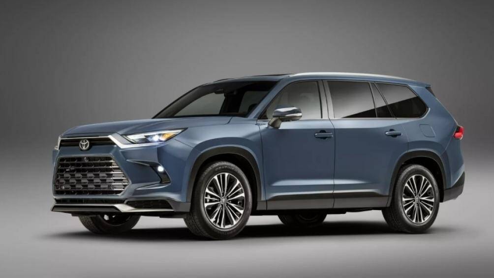 toyota grand highlander 2024 trinh lang voi thiet ke the thao hon hinh 1
