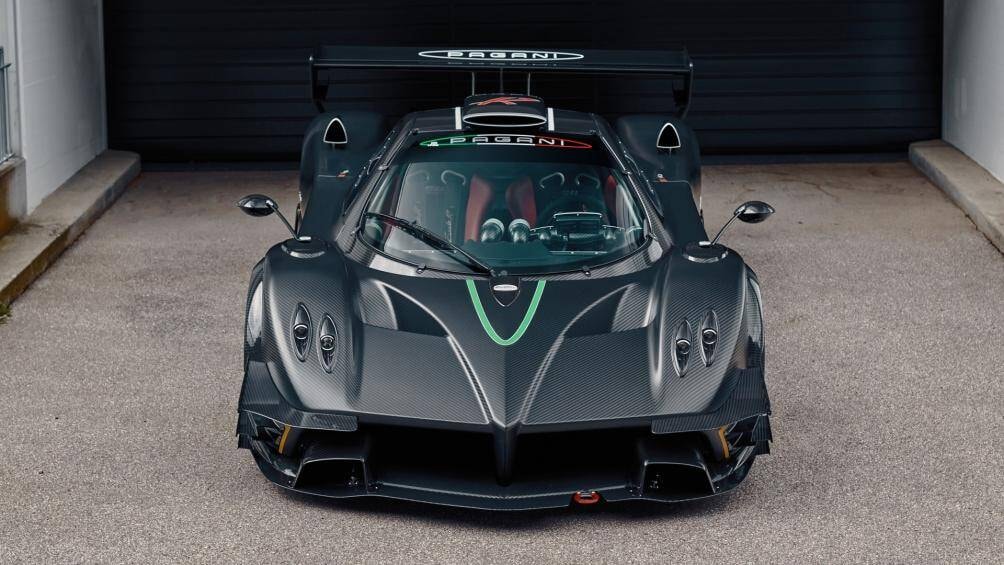 sieu xe pagani zonda r duoc ban dau gia gan 7 trieu usd hinh 2