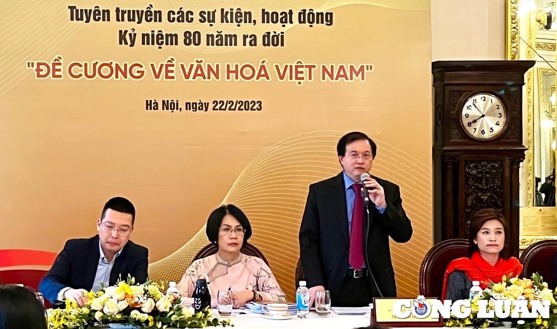 hoi thao 80 nam de cuong van hoa viet nam trao doi truc dien khong ne tranh nhung van de nong ve van hoa hinh 1