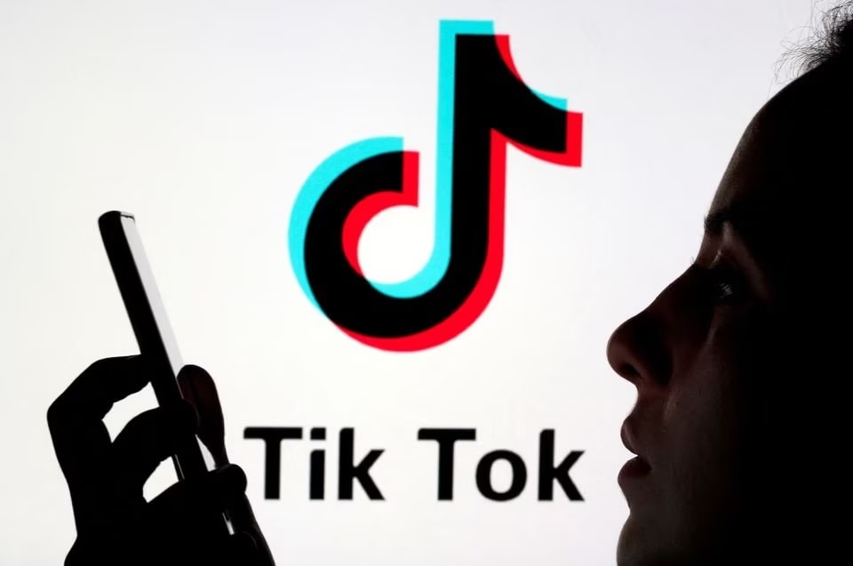 canada cam tiktok khoi cac thiet bi cua chinh phu hinh 1