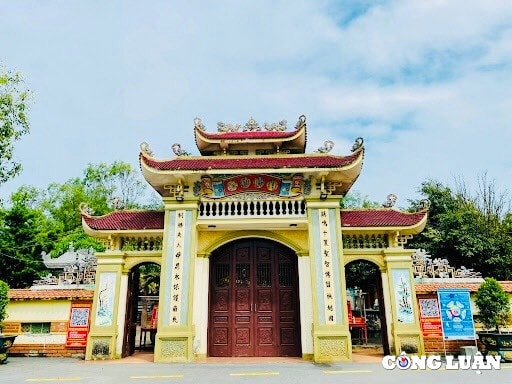 ha tinh long trong to chuc le gio lan thu 646 cua che thang phu nhan nguyen thi bich chau hinh 1
