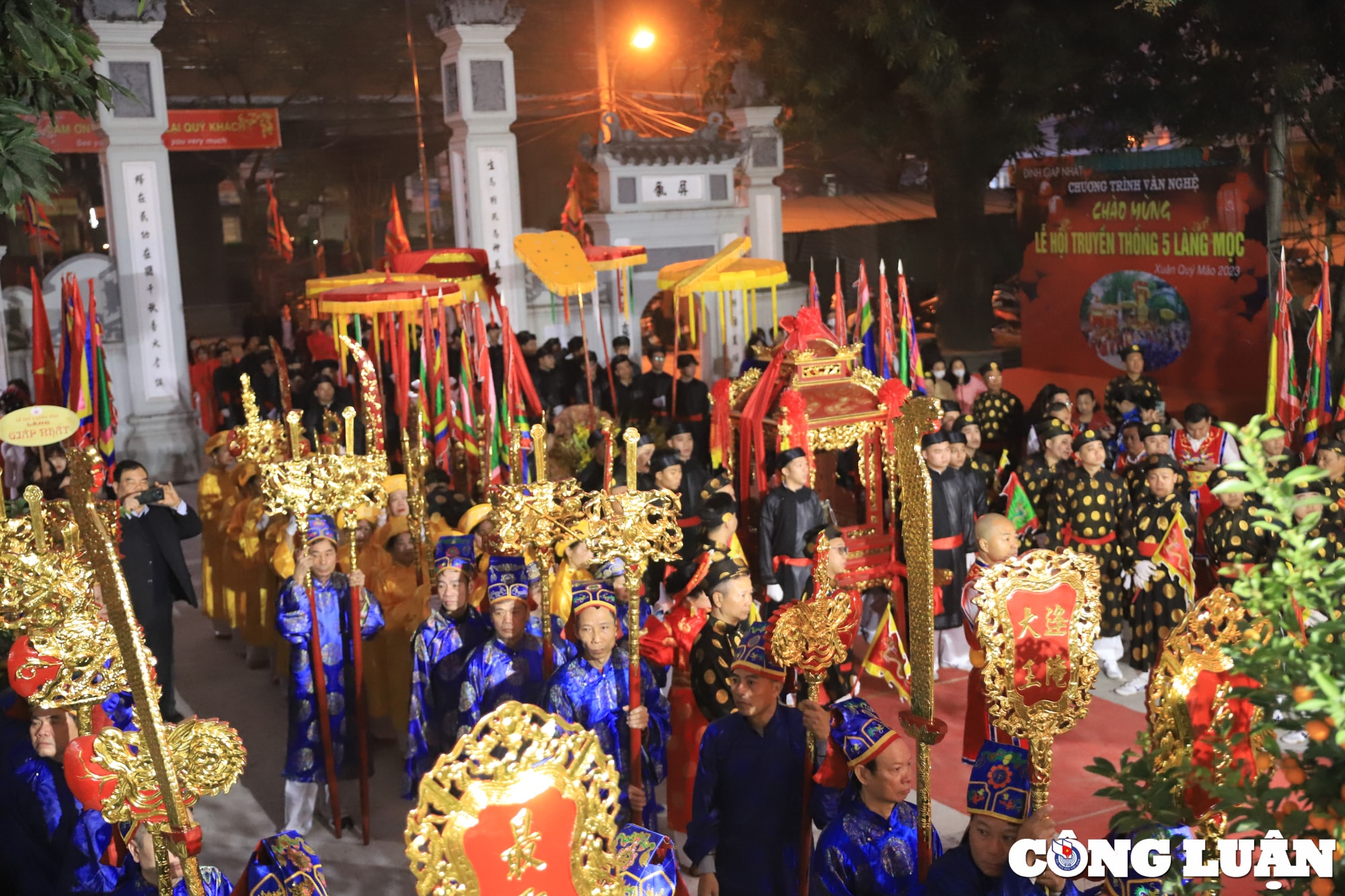 man ruoc kieu nhu thi chay trong le hoi 5 lang moc tai ha noi hinh 12