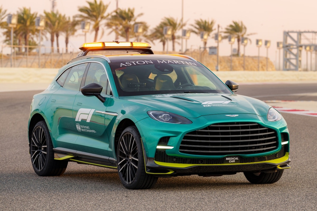 aston martin dbx707 duoc su dung lam xe y te cho giai dua f1 2023 hinh 11