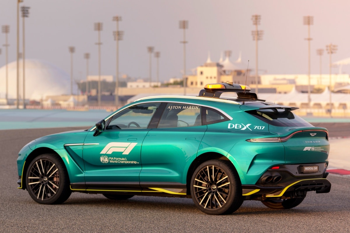 aston martin dbx707 duoc su dung lam xe y te cho giai dua f1 2023 hinh 5
