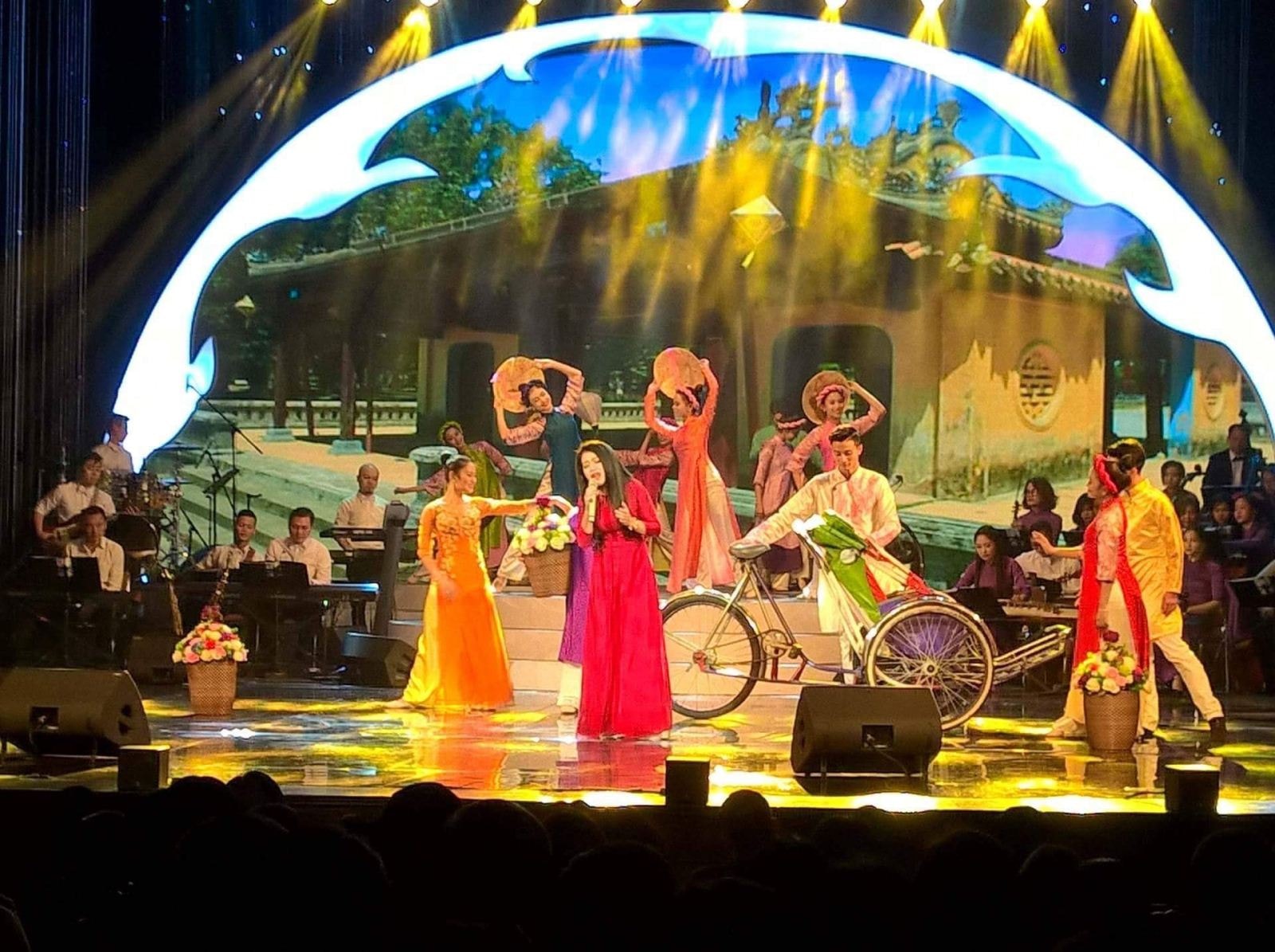 tu nhung tranh cai xung quanh de xuat nghe si nhan dan quy doi thanh tien si nhieu nut that can thao go hinh 1